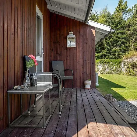 Feriehus 3 Bedroom Stunning In