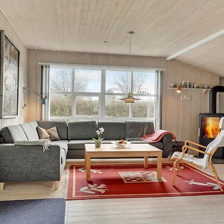 3 Bedroom Stunning In Ferienhaus Juelsminde (Hedensted)